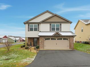 1265 Lemongrass Dr, Jonesborough, TN 37659