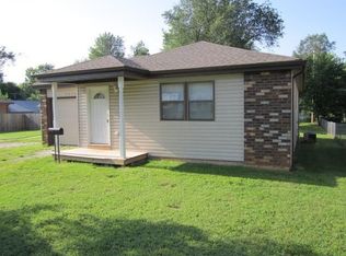 2940 W Walnut St, Springfield, MO 65802