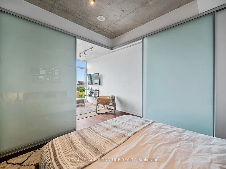 1190 Dundas St E #1023 — Photo 14