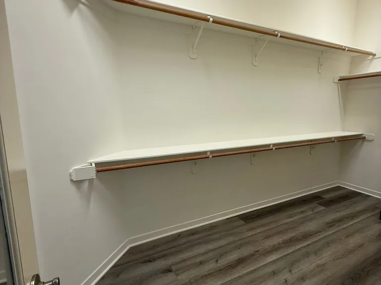 990 Clear Sky Pl — Photo 10