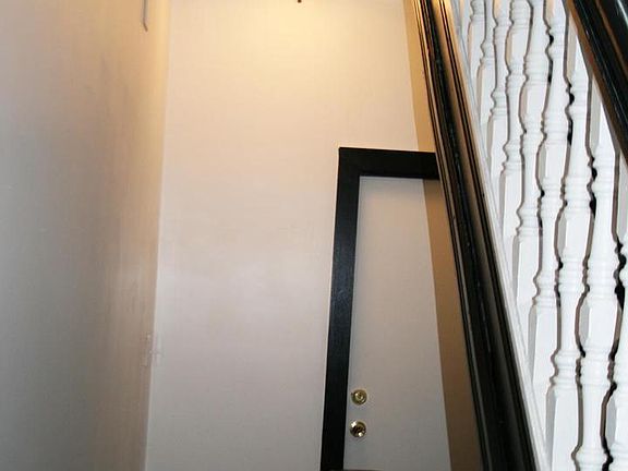 4th image of 5336 Vine St