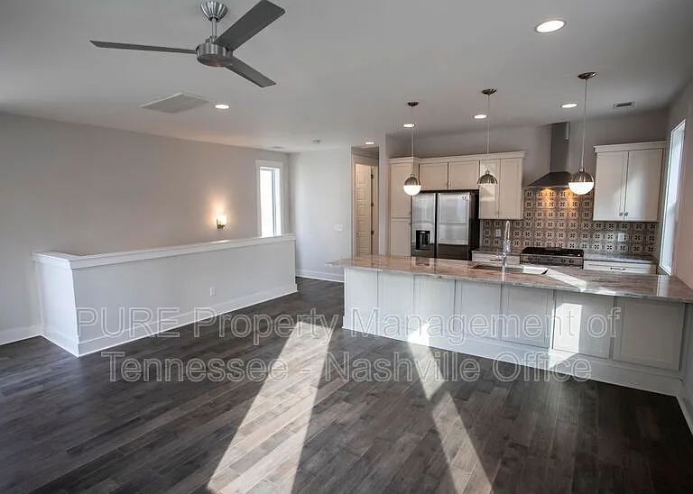 214 Lucile St — Photo 11