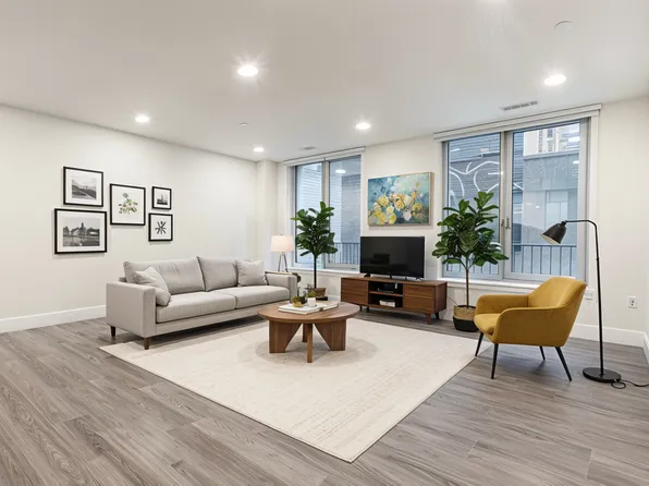 1065-1067 Tremont St, Roxbury Crossing, MA