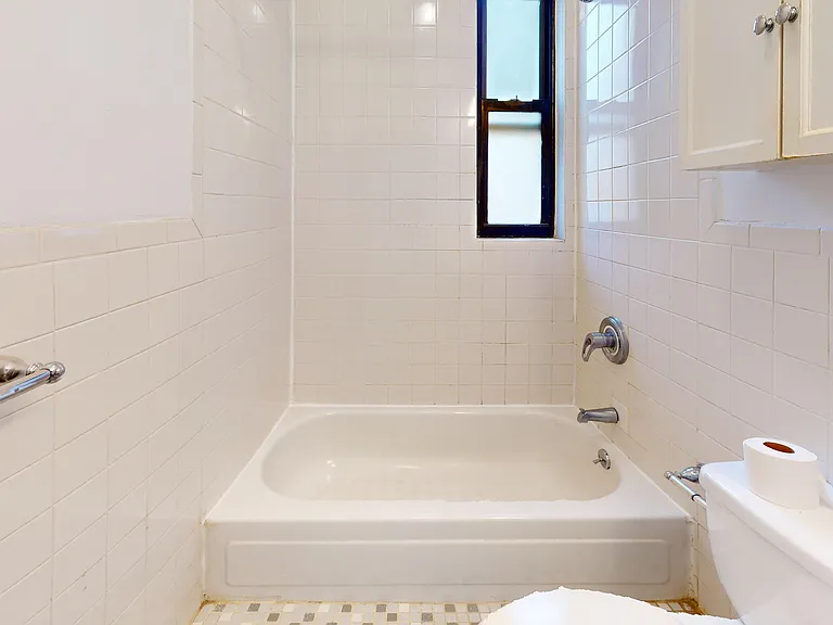 78 W 11th St #4 — Photo 15