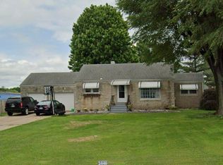 2446 N Bolivar Rd, Springfield, MO 65803