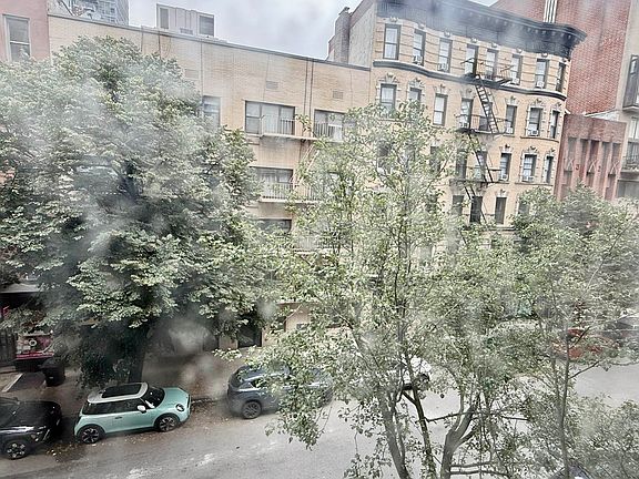 4th image of 312 E 84th St APT 3A
