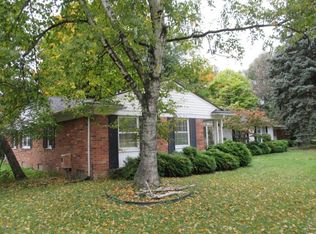 22777 W Ten Mile Rd, Southfield, MI 48033