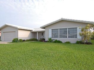6711 NW 22nd Ct, Margate, FL 33063