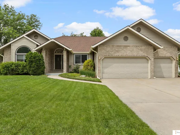 7001 S 45th St, Lincoln, NE 68516
