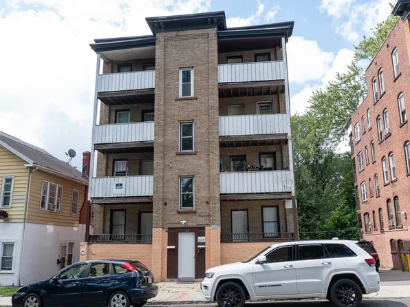 468 Liberty St APT 4R, Springfield, MA 01104