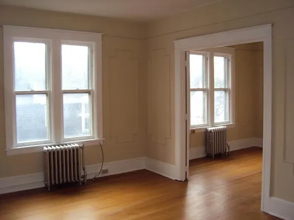 25 Hammersley Ave APT 10, Poughkeepsie, NY 12601