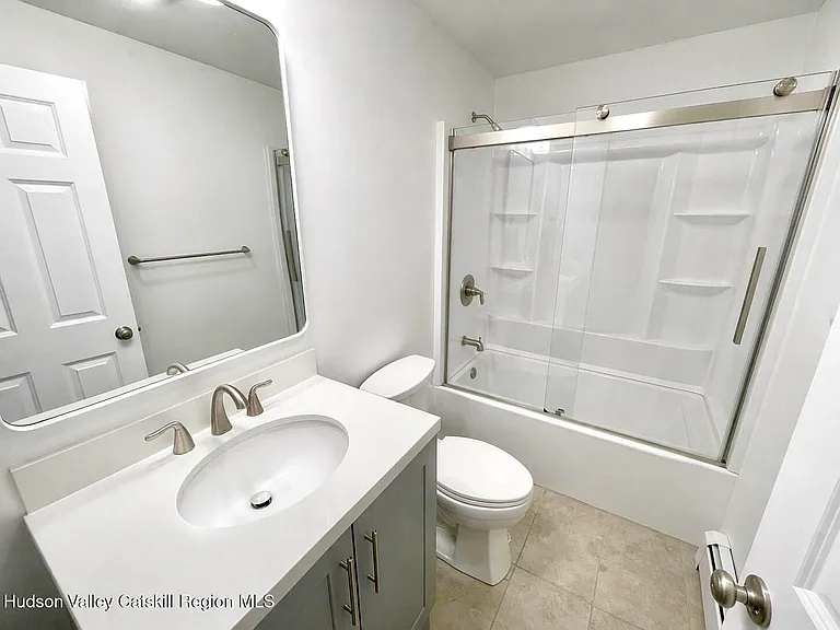 97 W Bridge St #A — Photo 12