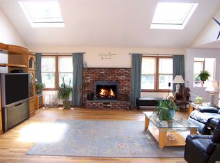 71 Randall Rd, Wading River, NY 11792