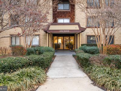 10300 Bushman Dr APT 201, Oakton, VA, 22124