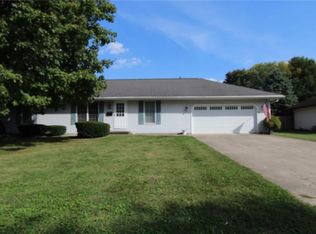 412 N 35th St, Mattoon, IL