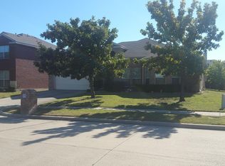 2205 Overton Dr, Forney, TX 75126