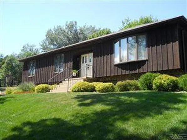 800 E 38th St, Sioux Falls, SD 57105