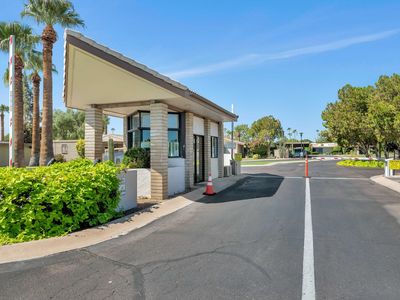 4800 N 68TH Street #102, Scottsdale, AZ, 85251