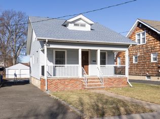 316 W Gibbons St, Linden, NJ 07036