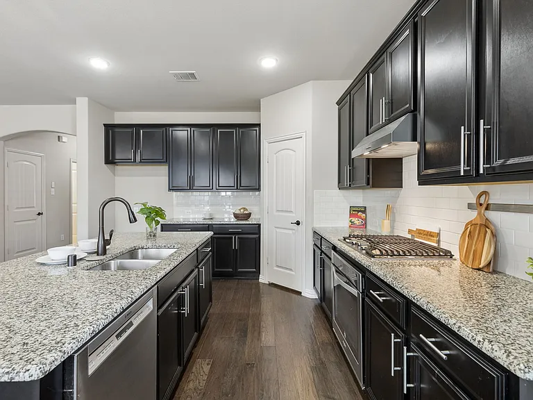 1545 Tanglewood Trl — Photo 14