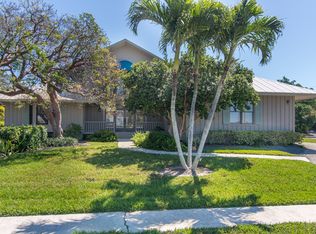 1011 W Inlet Dr, Marco Island, FL 34145