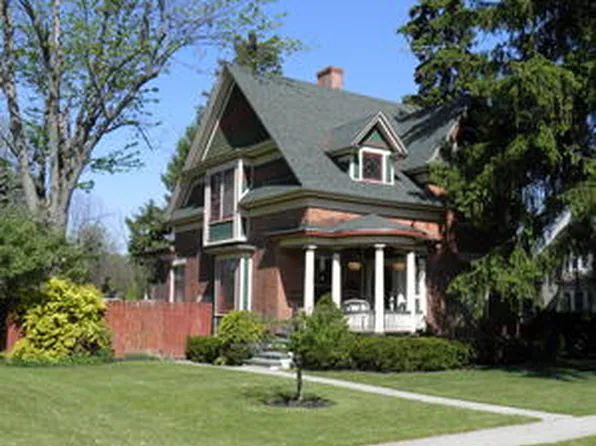 115 Mills St, Croswell, MI 48422