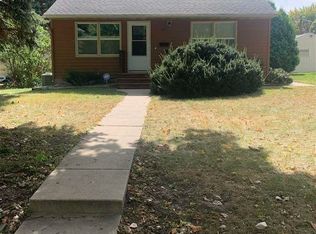 611 W 7th St, Mankato, MN 56001