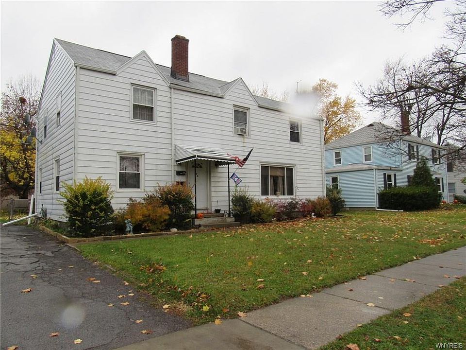 1st image of 96 Ellen Dr