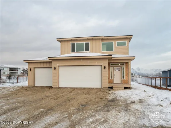 2470 S Sanctuary Dr, Palmer, AK 99645
