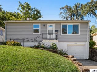 7524 N 34th St, Omaha, NE 68112