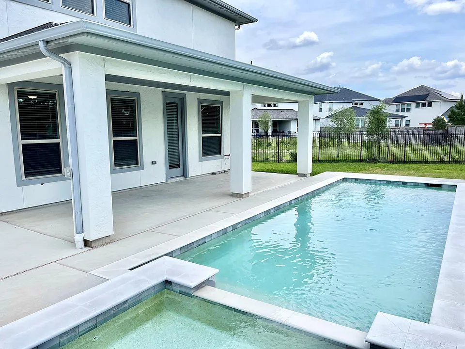 133 Cedar Hammock Trl