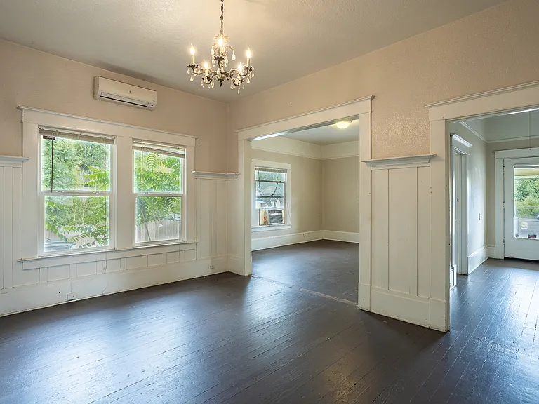 278 Humboldt Ave #1 — Photo 2