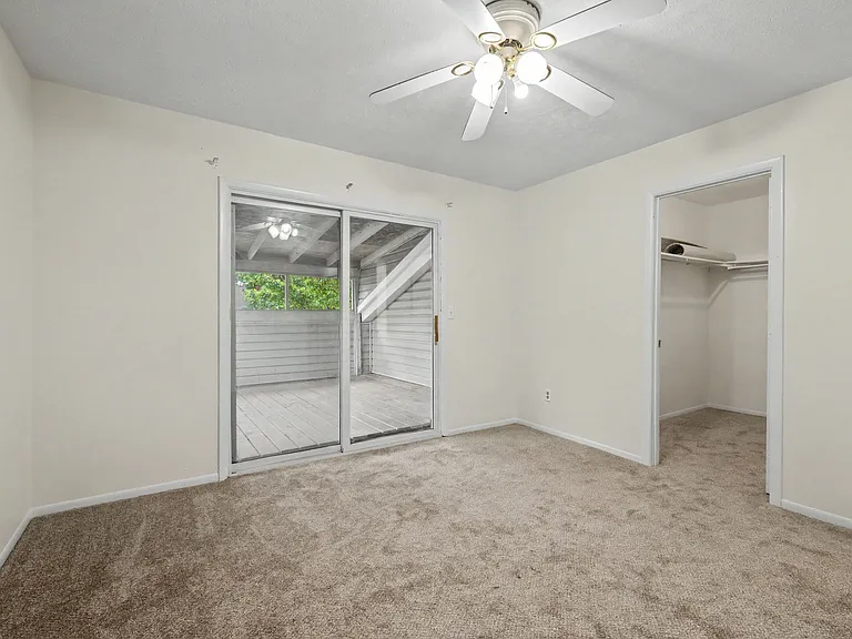 7711 Brams Hill Dr — Photo 28