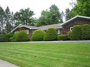 2nd image of 308 Clyde Rd