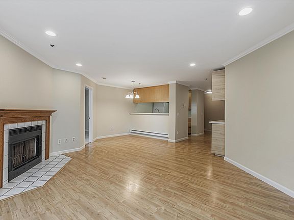 4th image of 1271 Poplar Ave APT 110