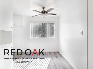 12737 Moorpark St #1, Studio City, CA 91604