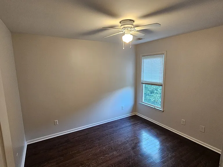 6141 Long Shore Dr — Photo 13