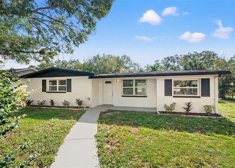 1st image of 9402 W Cluster Ave