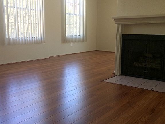 3rd image of 1505 Amherst Ave #4