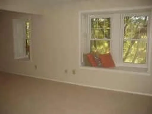 4811 Olentangy River Rd #8-4, Columbus, OH 43214