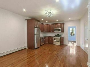 172 Clermont Ave FLOOR 4, Brooklyn, NY 11205