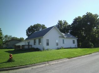 303 E Jackson St, Wilton, IA 52778