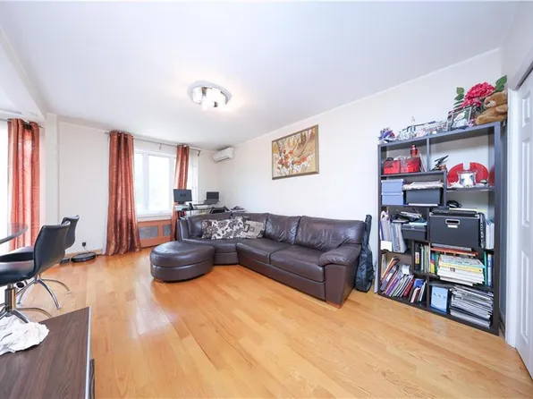 2415 East 27th Street image 12 of 37