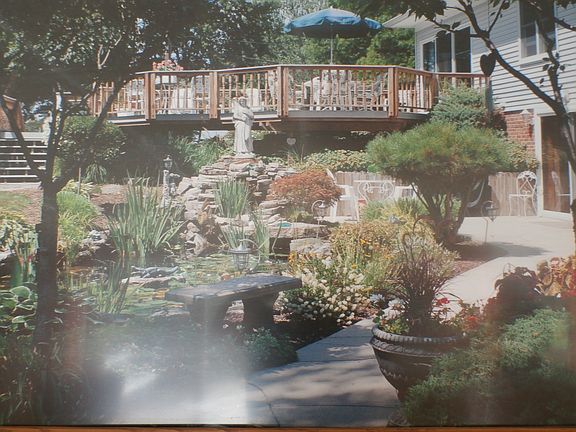 5th image of 104 Brookside Dr