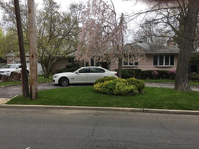 1st image of 18 N Wood Ln