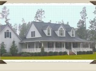 5735 Bridle Ridge Ln, Wade, NC 28395