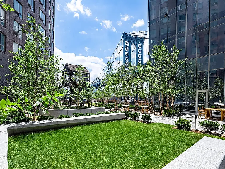 252 South St #36C — Photo 32