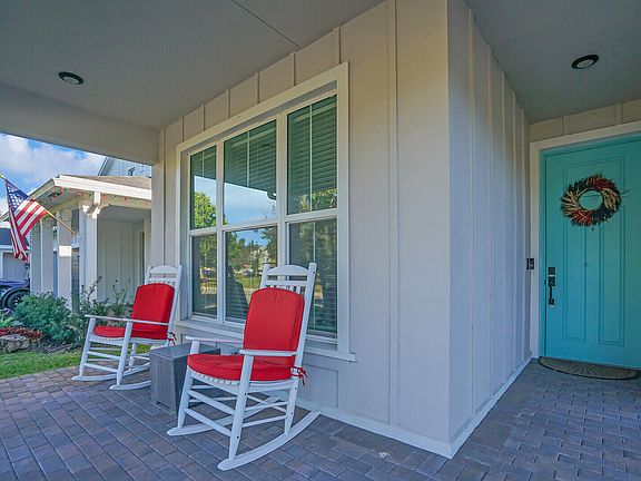 2nd image of 19750 Split Rail Run