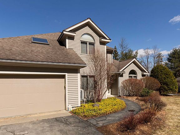 2nd image of 14 Sterling Springs Drive