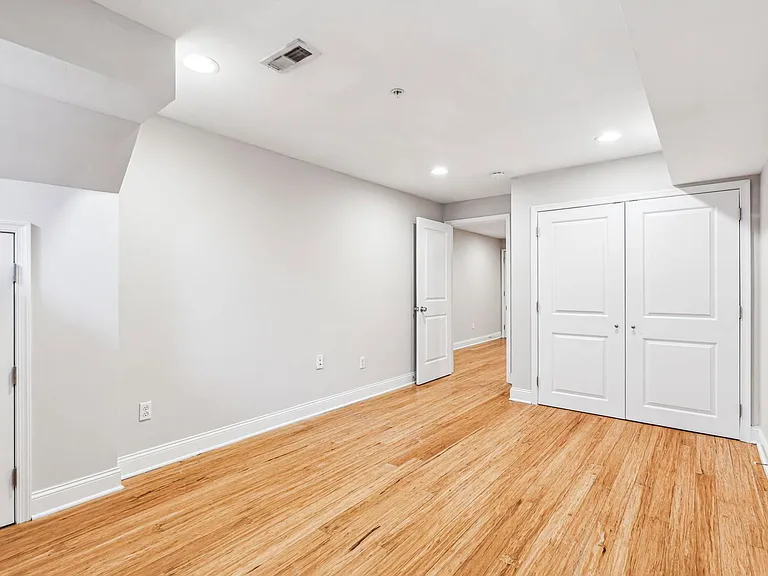 1633 Carpenter St #A — Photo 27